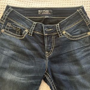 Silver Suki Mid Skinny Jean. W27/L31